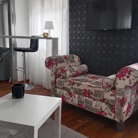 51 Διαμέρισμα Βελιγράδι